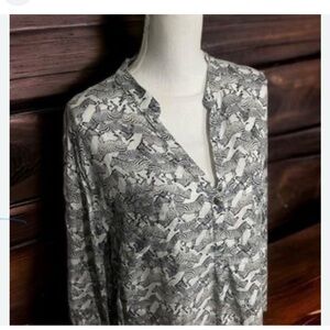 New Directions Monochrome Zebra Print Blouse